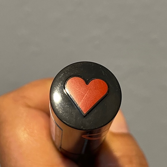 NYX Satin Lipstick Shout Loud in The Best (True Red) - Picture 9 of 15